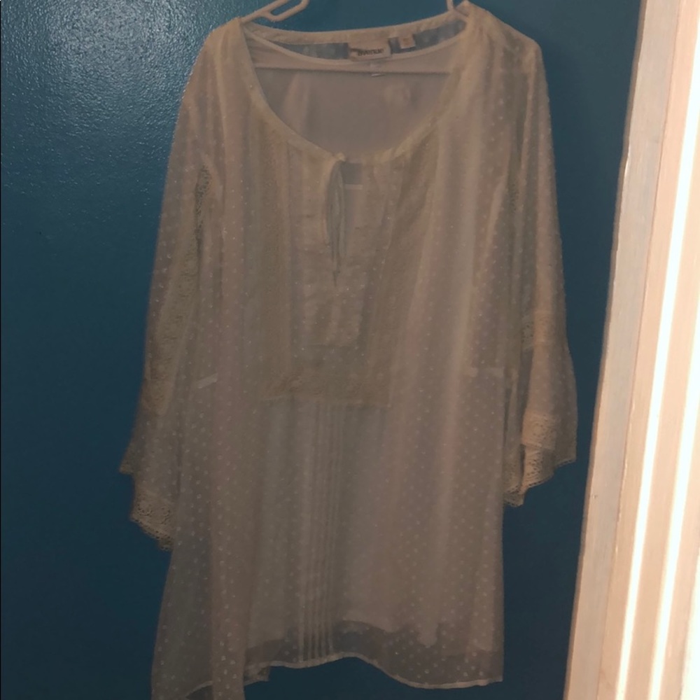 White blouse with attached undershirt